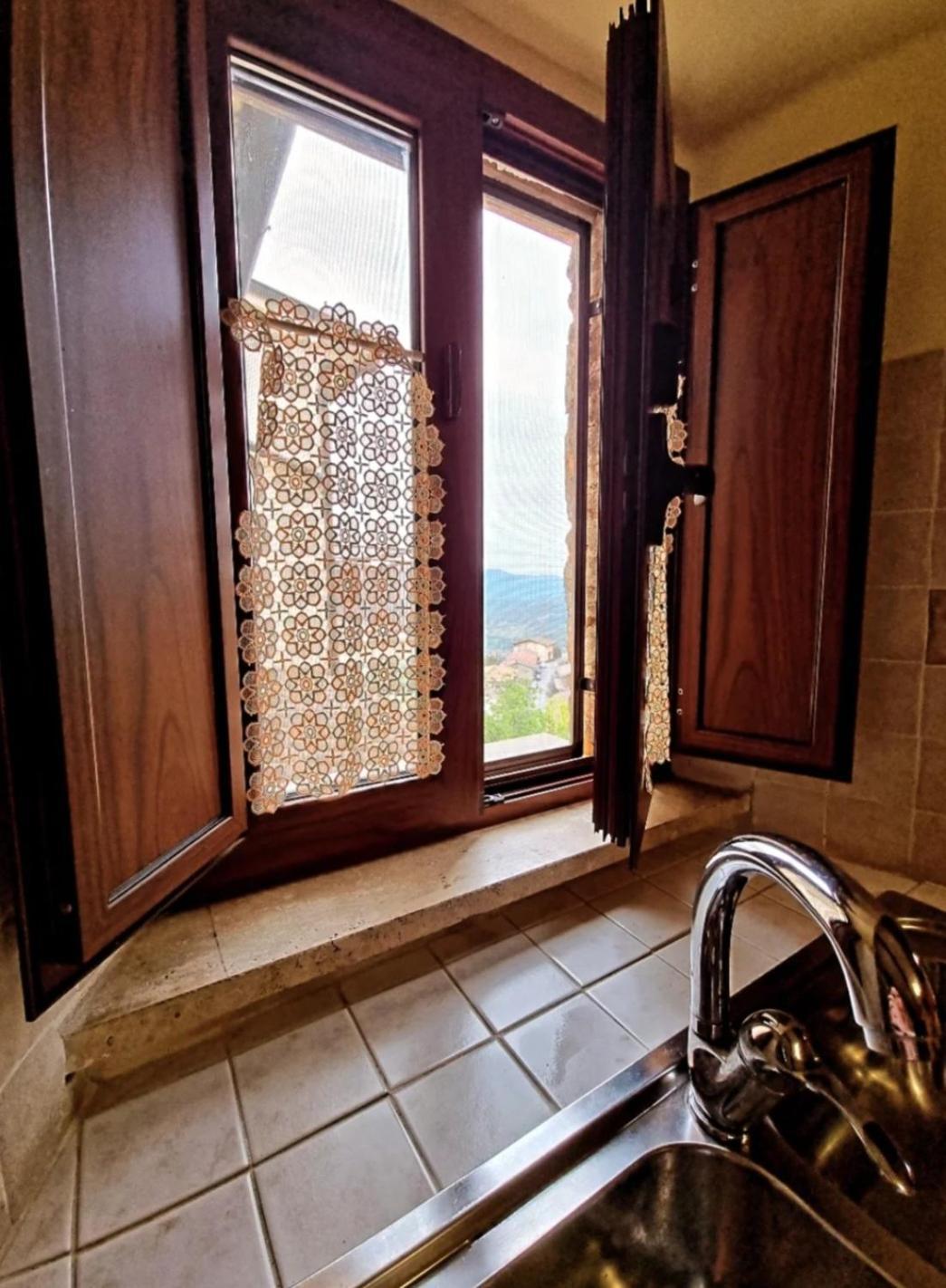 Apartamento Il Sentiero Poggio Bustone Exterior foto